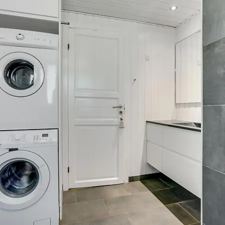 Tora - 3km From The Sea By Interhome