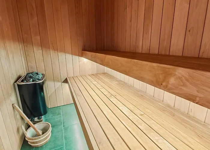 Tora - 3km From The Sea By Interhome