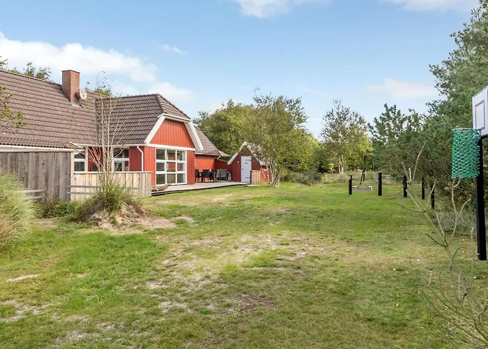 Tora - 3km From The Sea By Interhome Nyaraló *